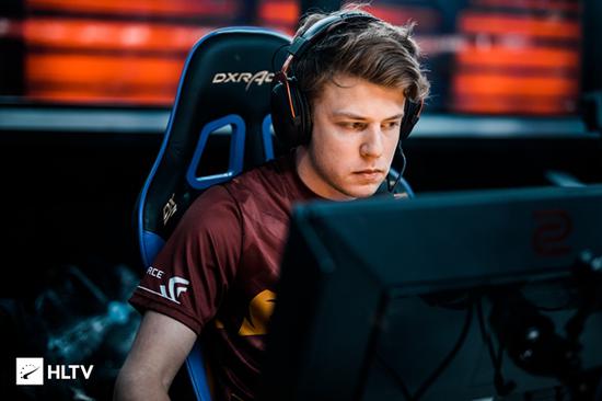 韩网票选S14战队排名：BLG第一，WBG未入前八